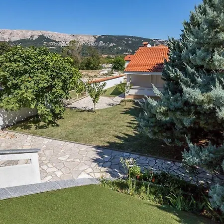 Charmantes 200 Meter Zum Baška