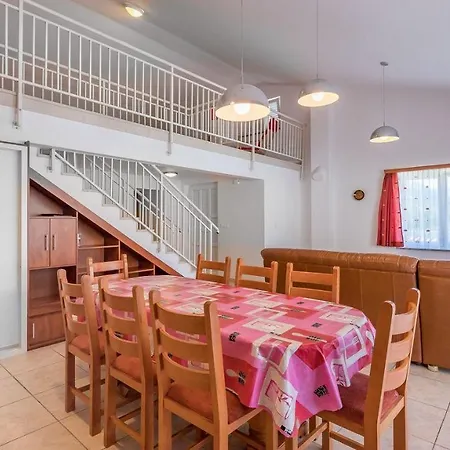 Charmantes 200 Meter Zum Vakantiehuis Baška